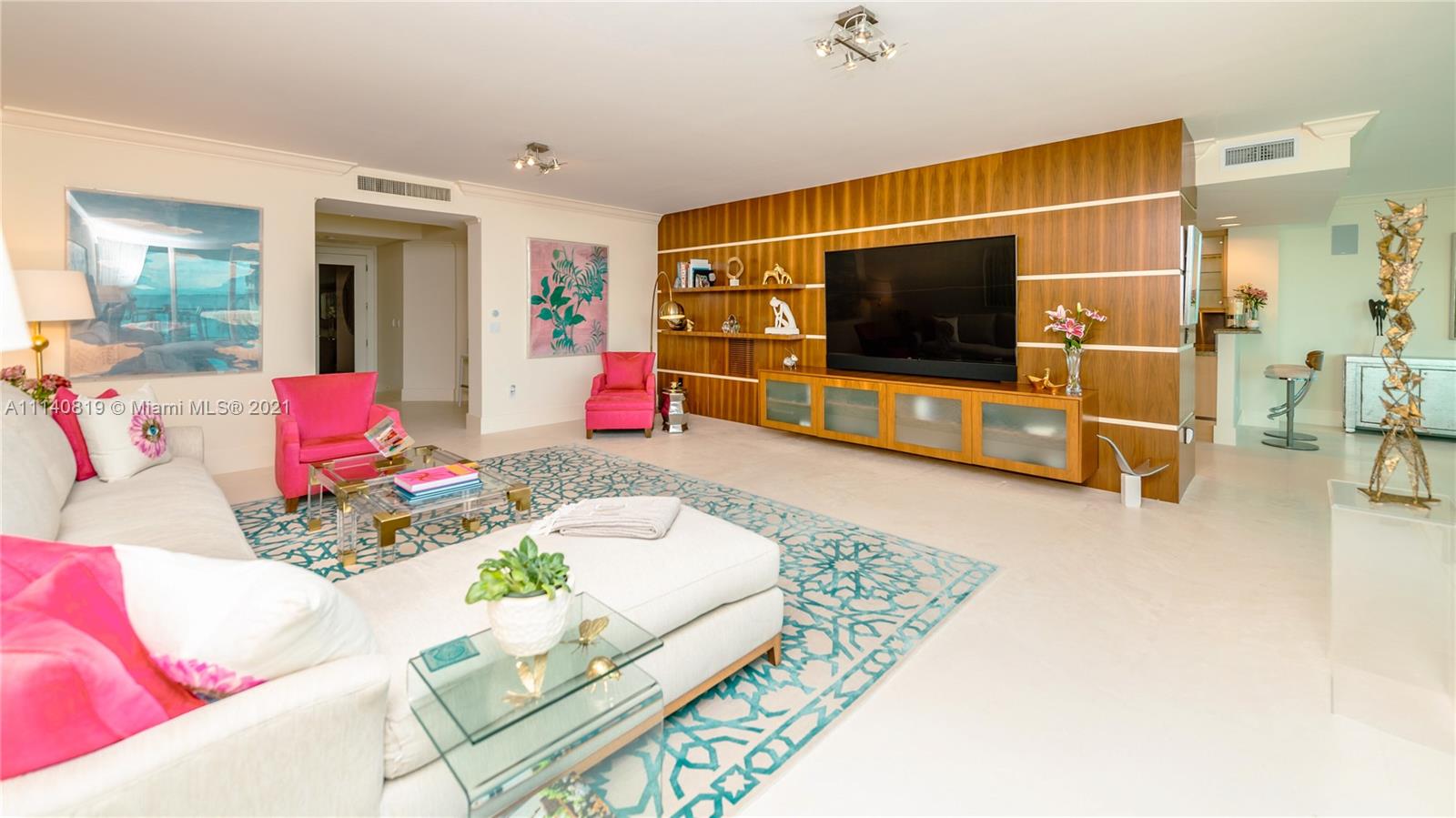 BEACON HARBOUR CONDO - Residential