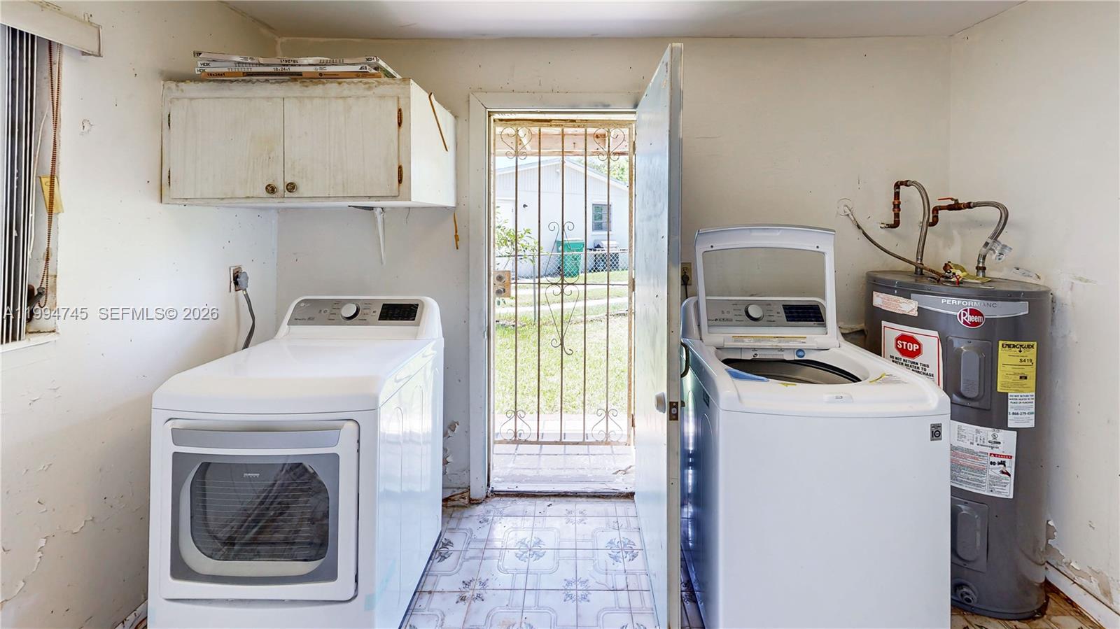 RICHLAND ESTATES - Residential