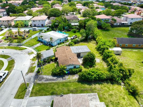 Tiny photo for 22732 SW 113th Pl, Miami, FL 33170 (MLS # A11994745)