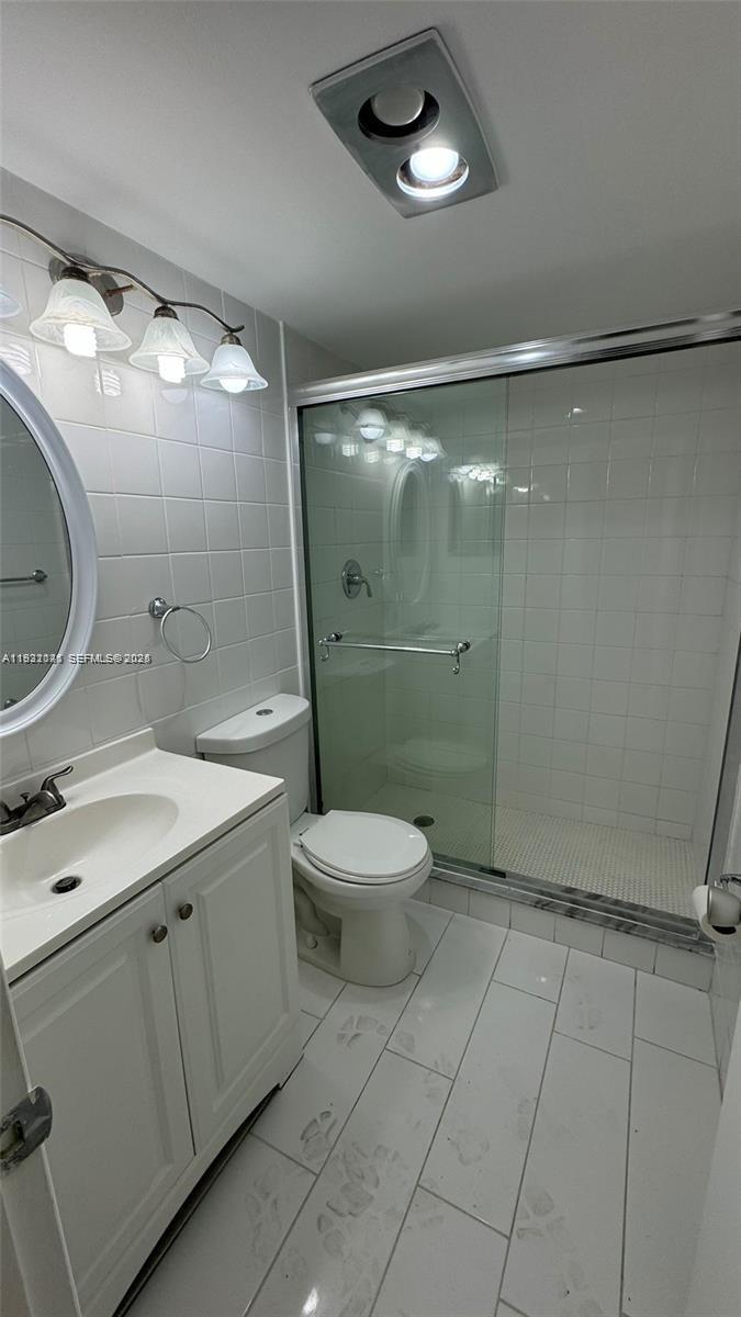 COVENTRY CONDO - Residential