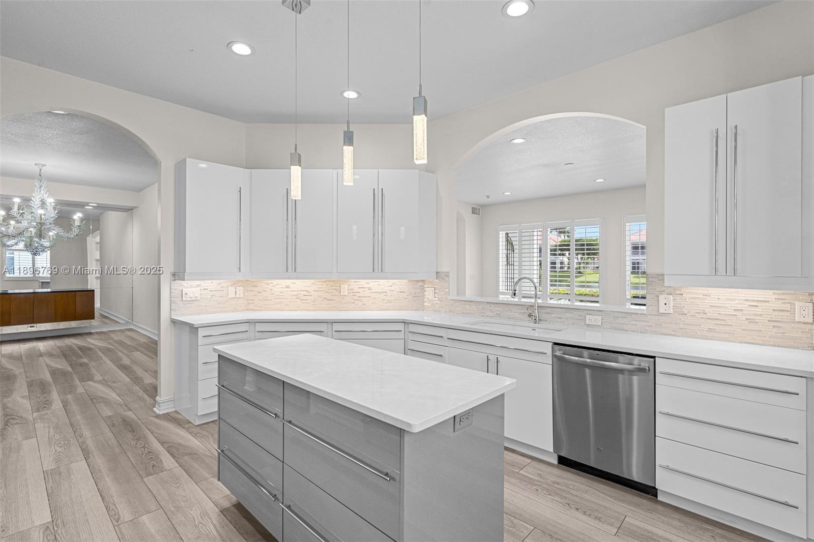 PALM BAY CLUB CONDO - Residential
