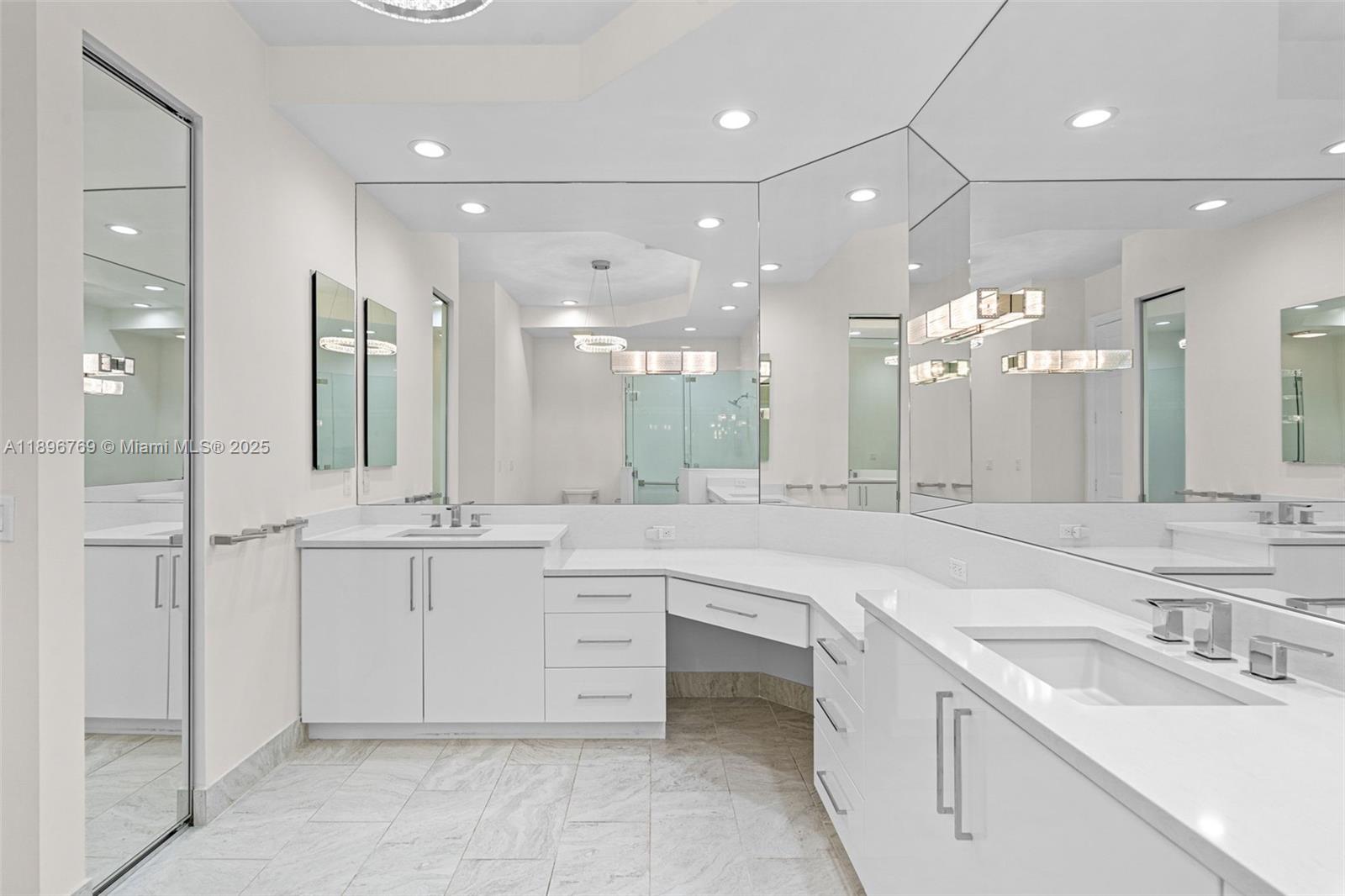 PALM BAY CLUB CONDO - Residential