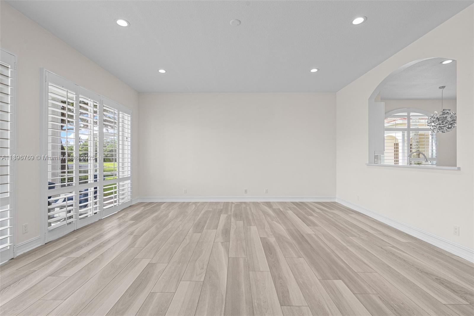 PALM BAY CLUB CONDO - Residential