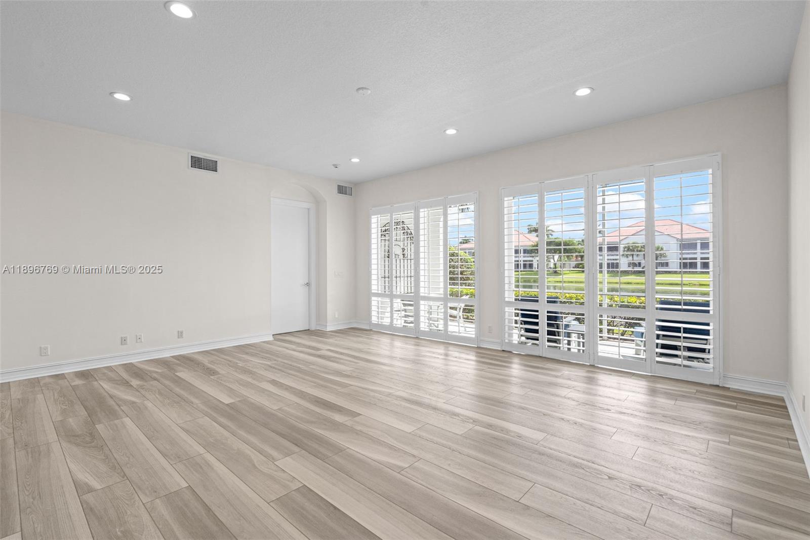 PALM BAY CLUB CONDO - Residential