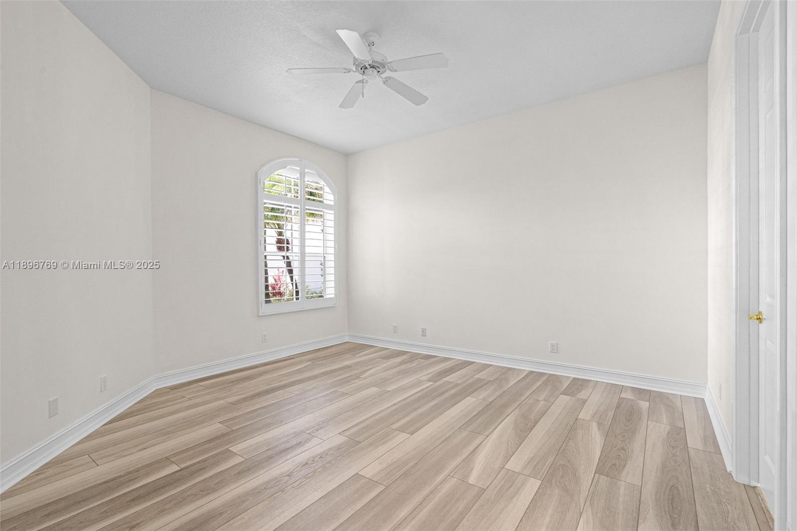 PALM BAY CLUB CONDO - Residential