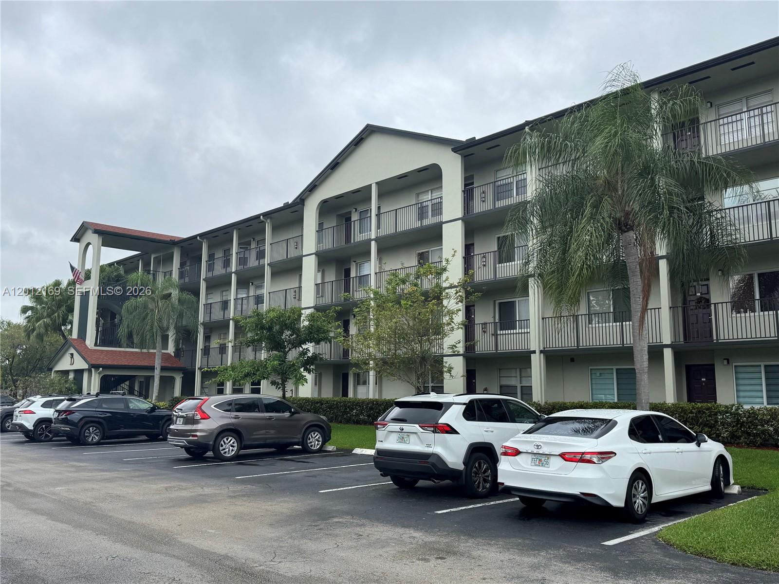 HAWTHORNE AT CENTURY VILL - Residential