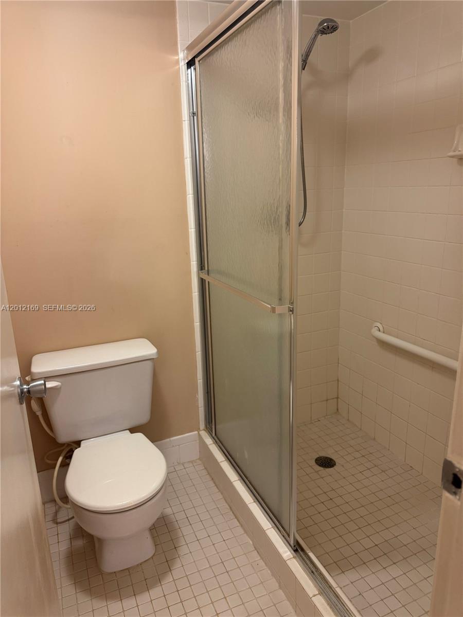 HAWTHORNE AT CENTURY VILL - Residential