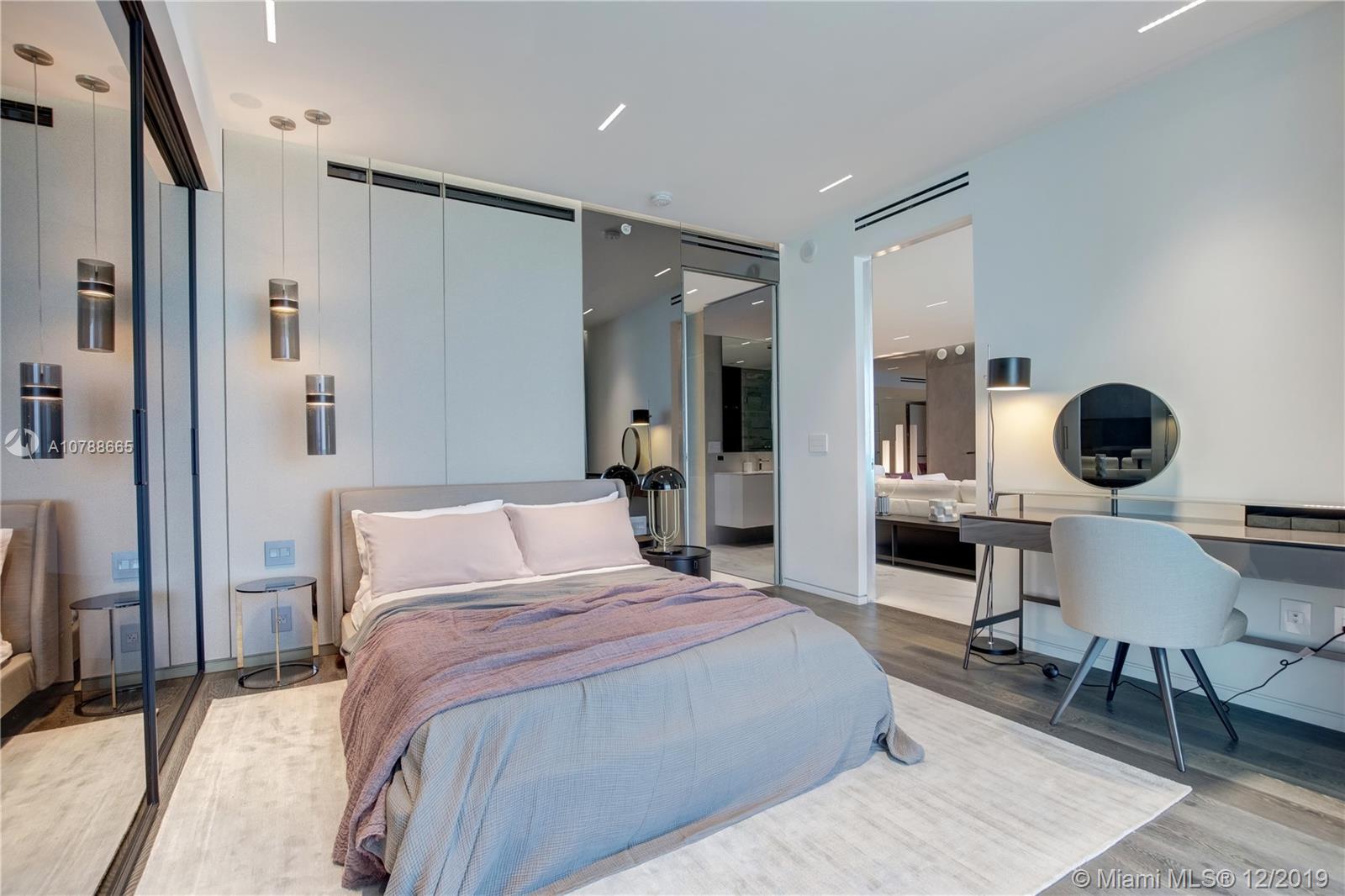 OCEANA BAL HARBOUR CONDO - Residential