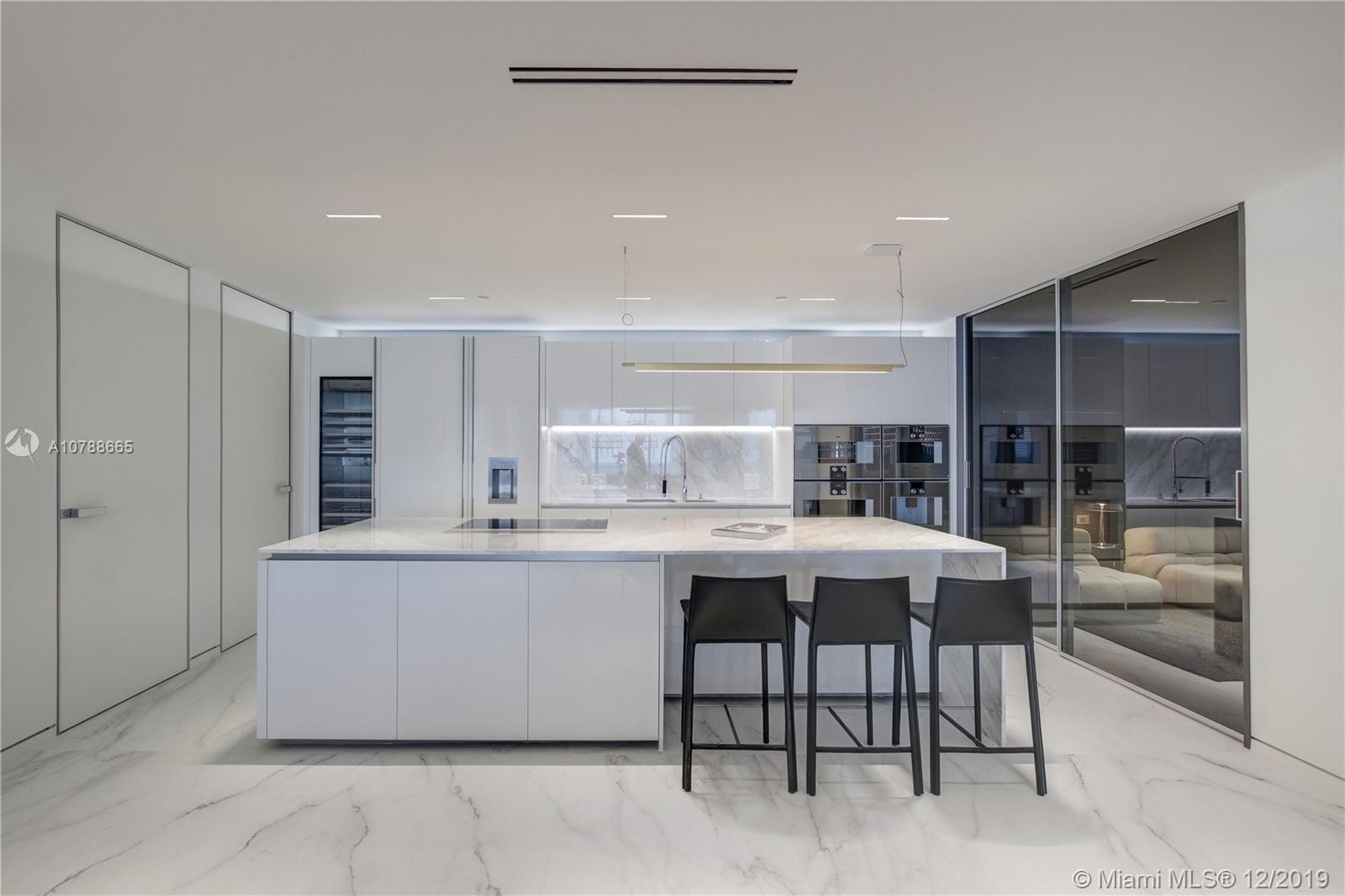 OCEANA BAL HARBOUR CONDO - Residential