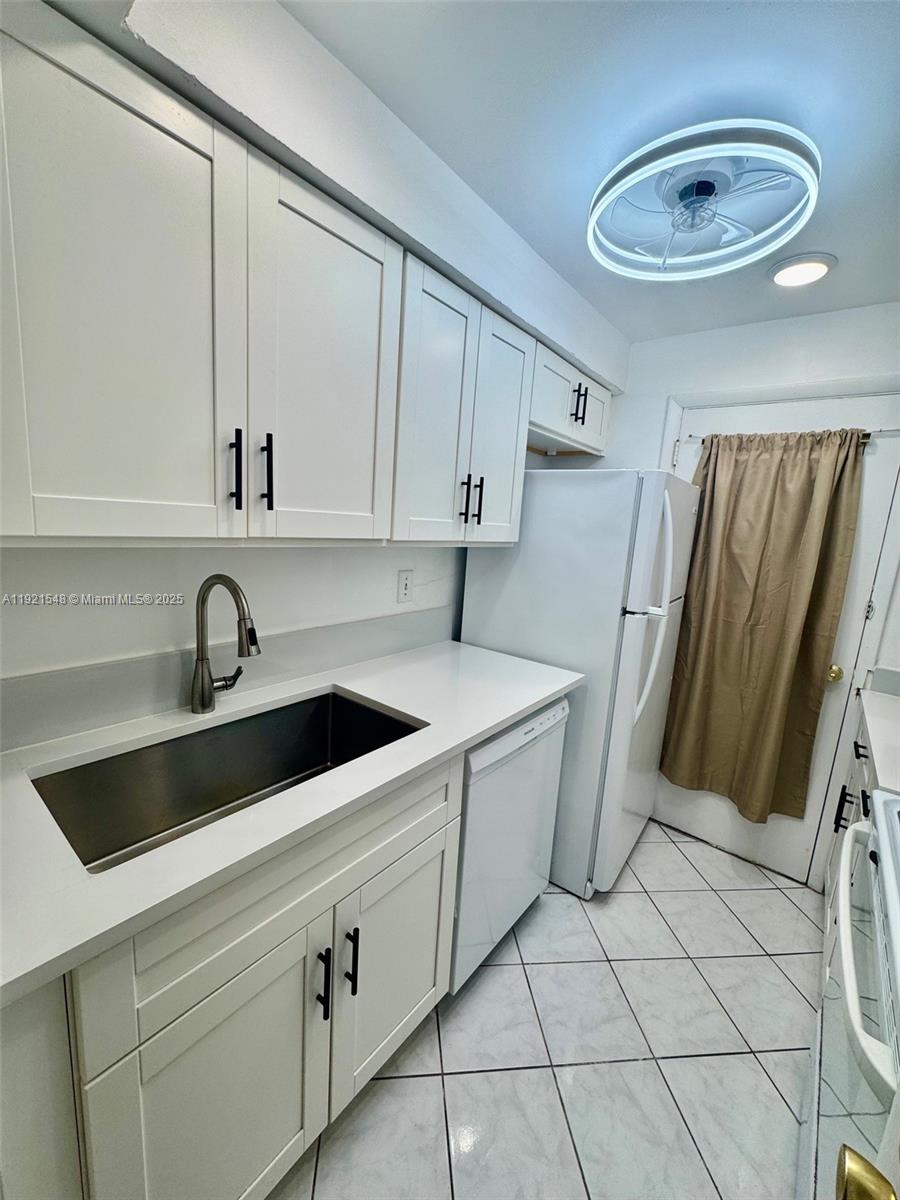 1431 S 14th Ave 118, Hollywood, FL, 33020/$187,000 1 1431 S 14th Ave 118