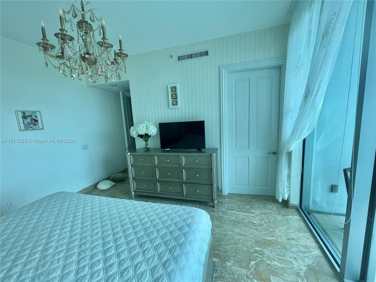 10295 COLLINS AVE RESDNTA - Residential