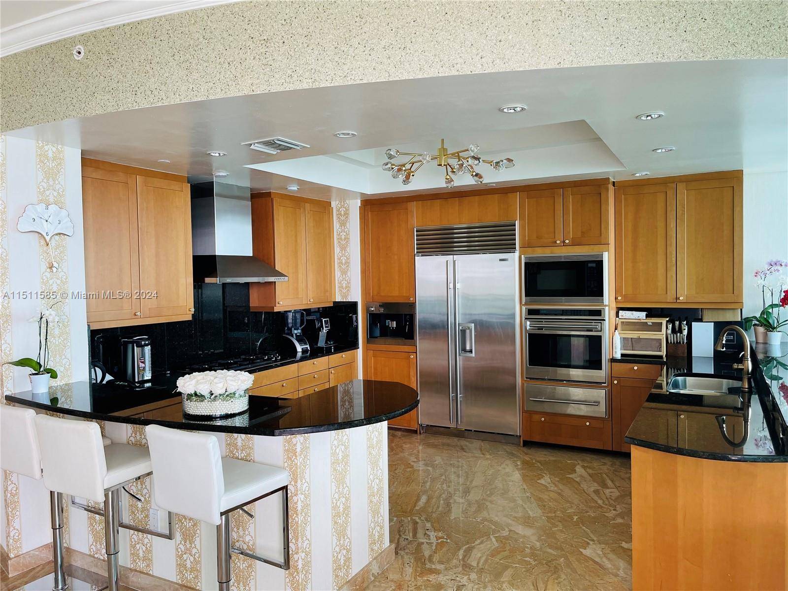 10295 COLLINS AVE RESDNTA - Residential