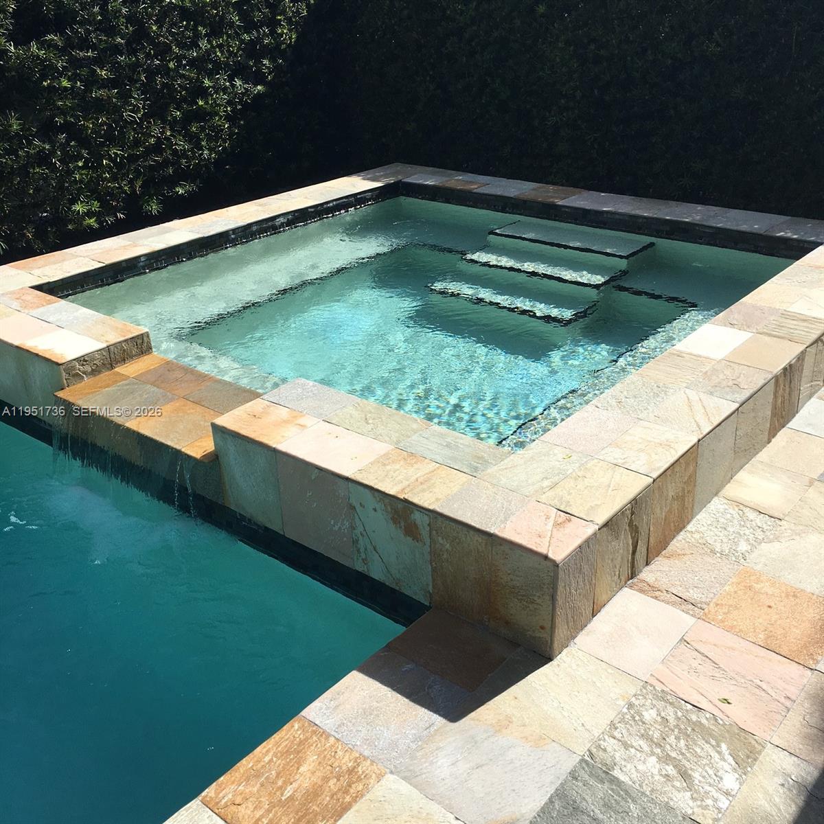 BALI CONDO - Residential