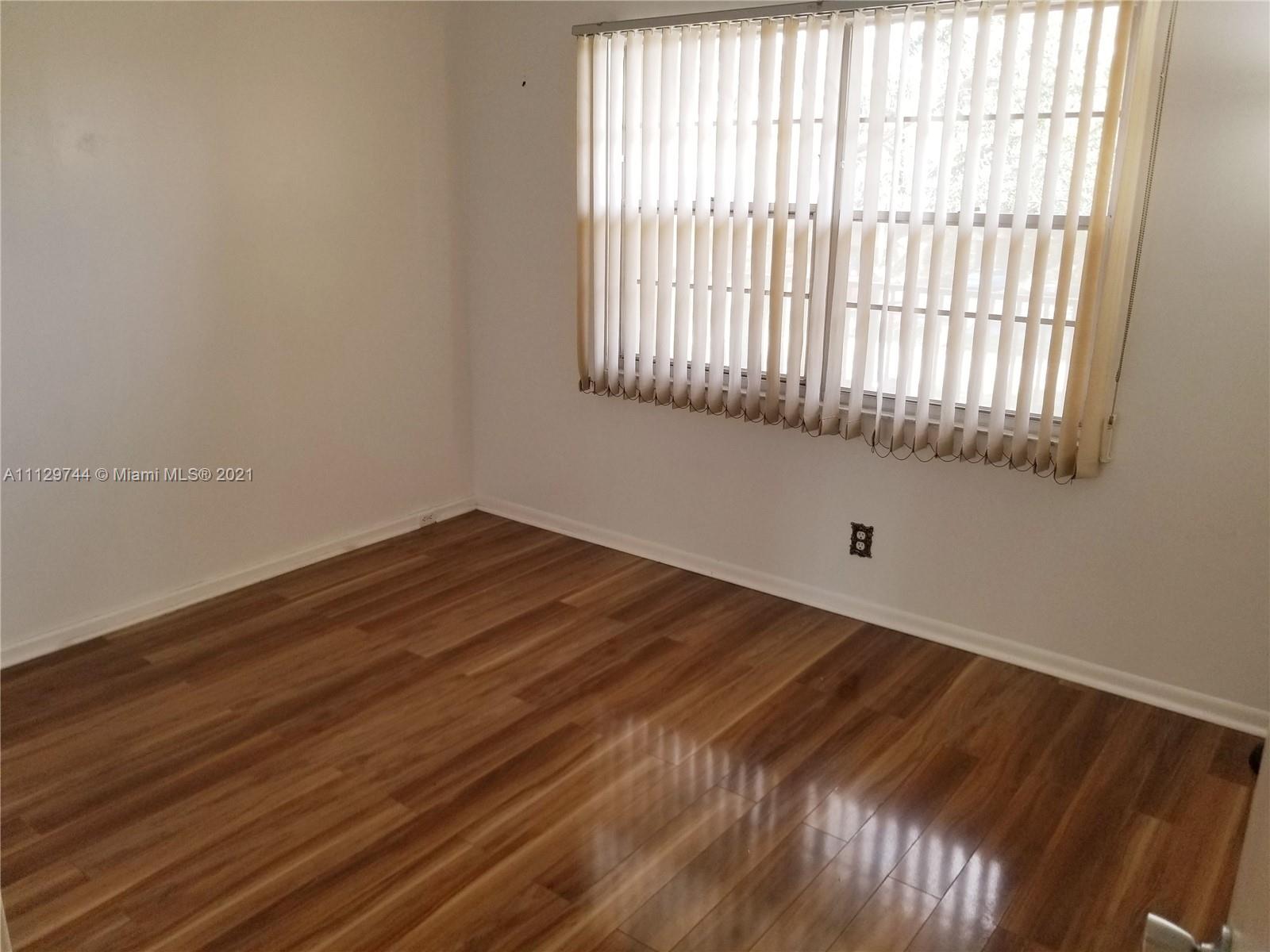 CAMBRIDGE AT CENTURY VILL - Residential