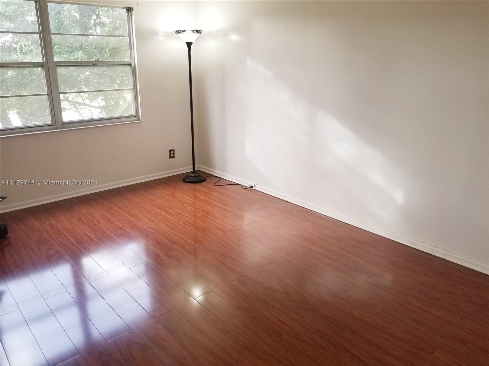 CAMBRIDGE AT CENTURY VILL - Residential