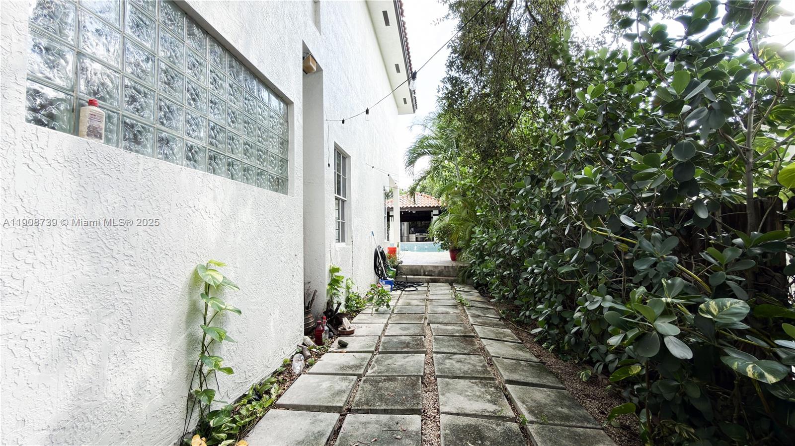 ALAMEDA NORTHWEST - Residential