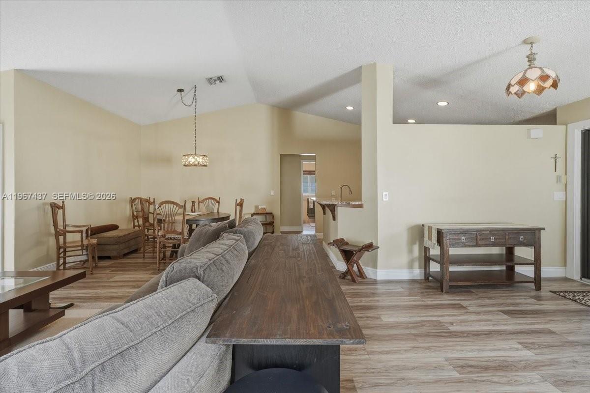 ARBORETUM - Residential