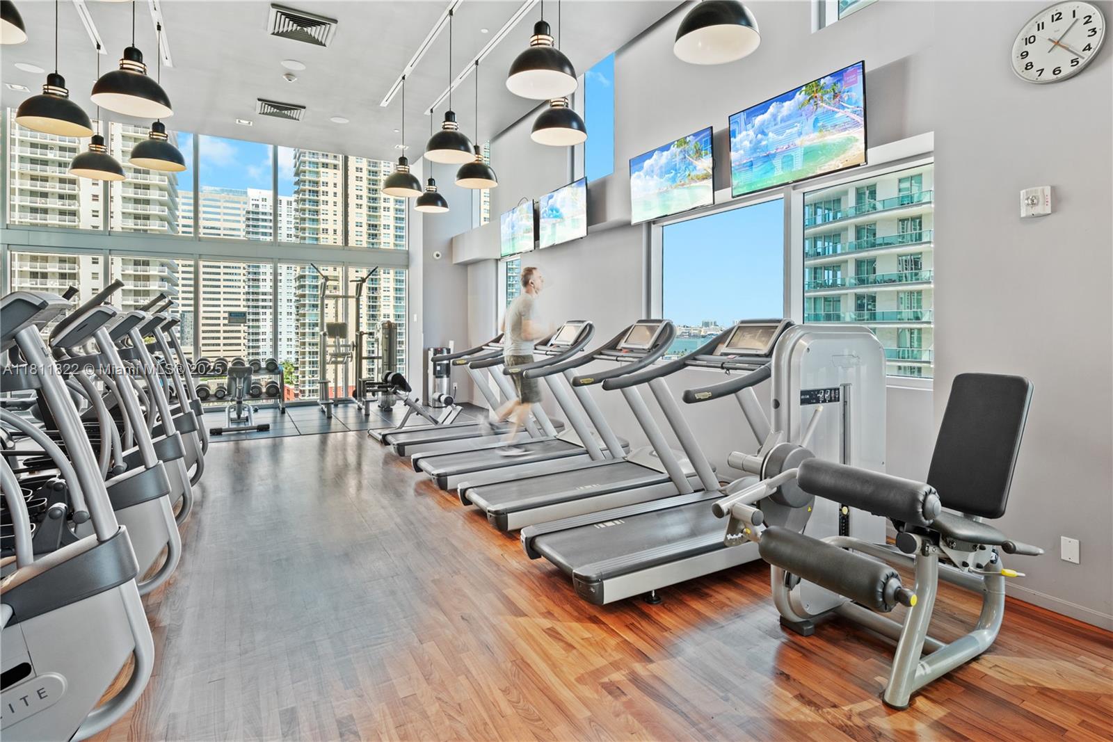 BRICKELLHOUSE CONDO - Land