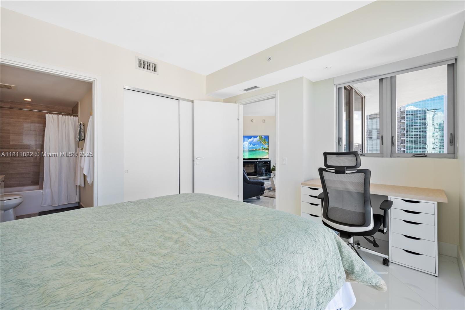 BRICKELLHOUSE CONDO - Land