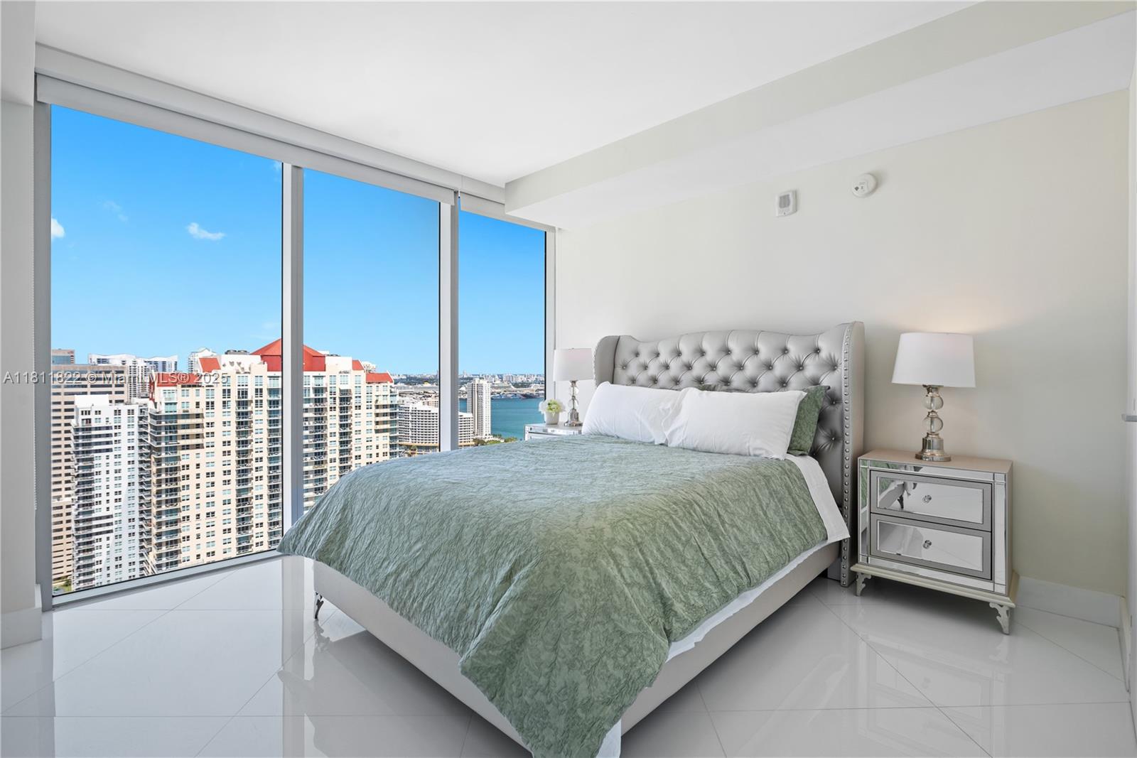 BRICKELLHOUSE CONDO - Land