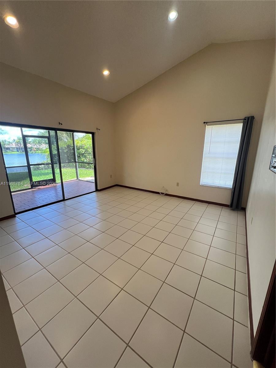 AUDUBON SOUTH - Residential Lease