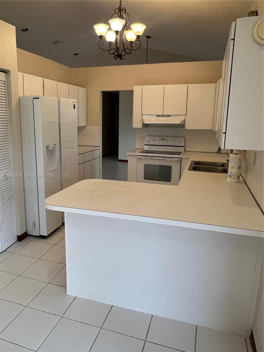 AUDUBON SOUTH - Residential Lease