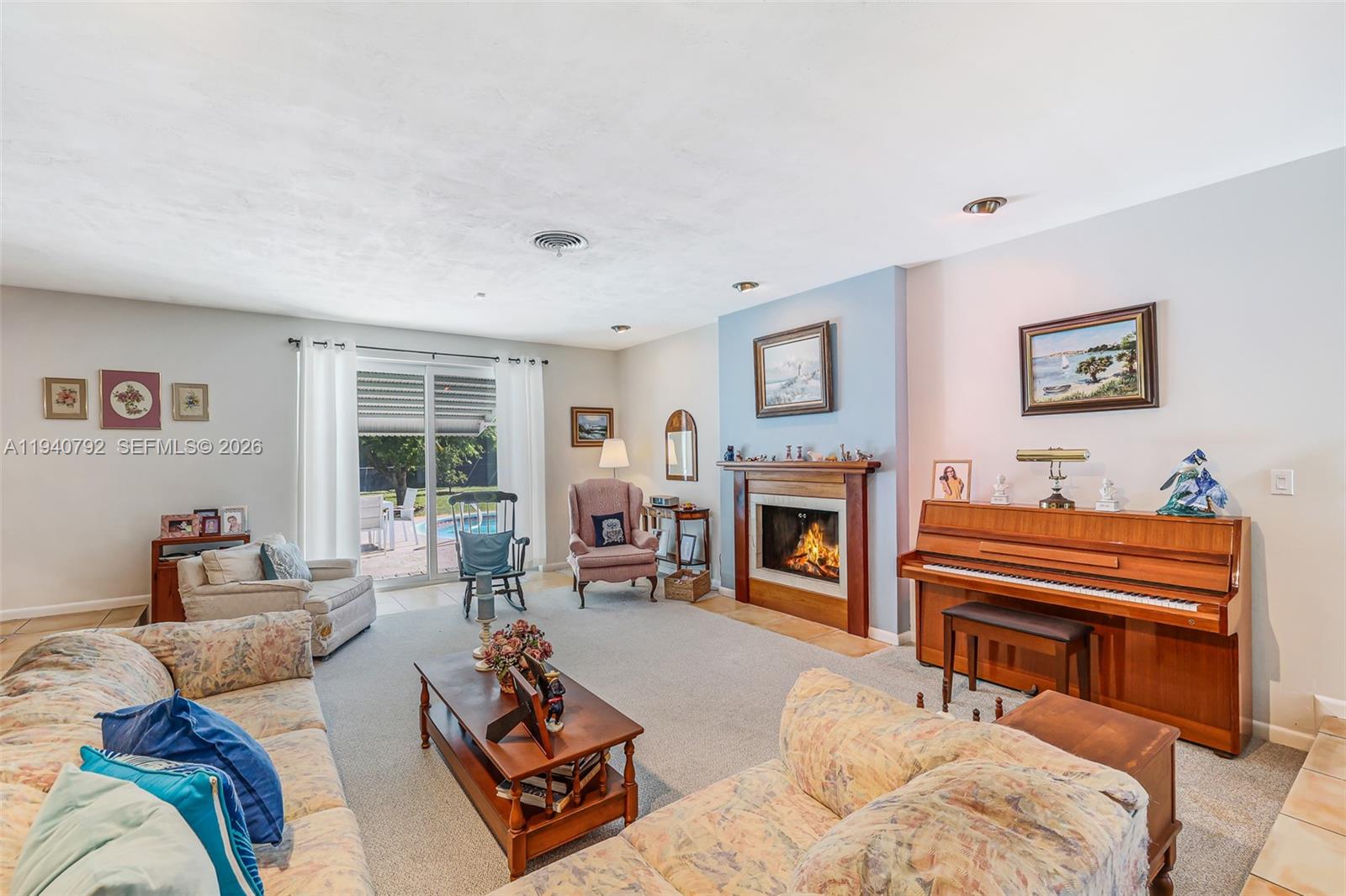 AMD PL GRIFFING BISCAYNE - Residential