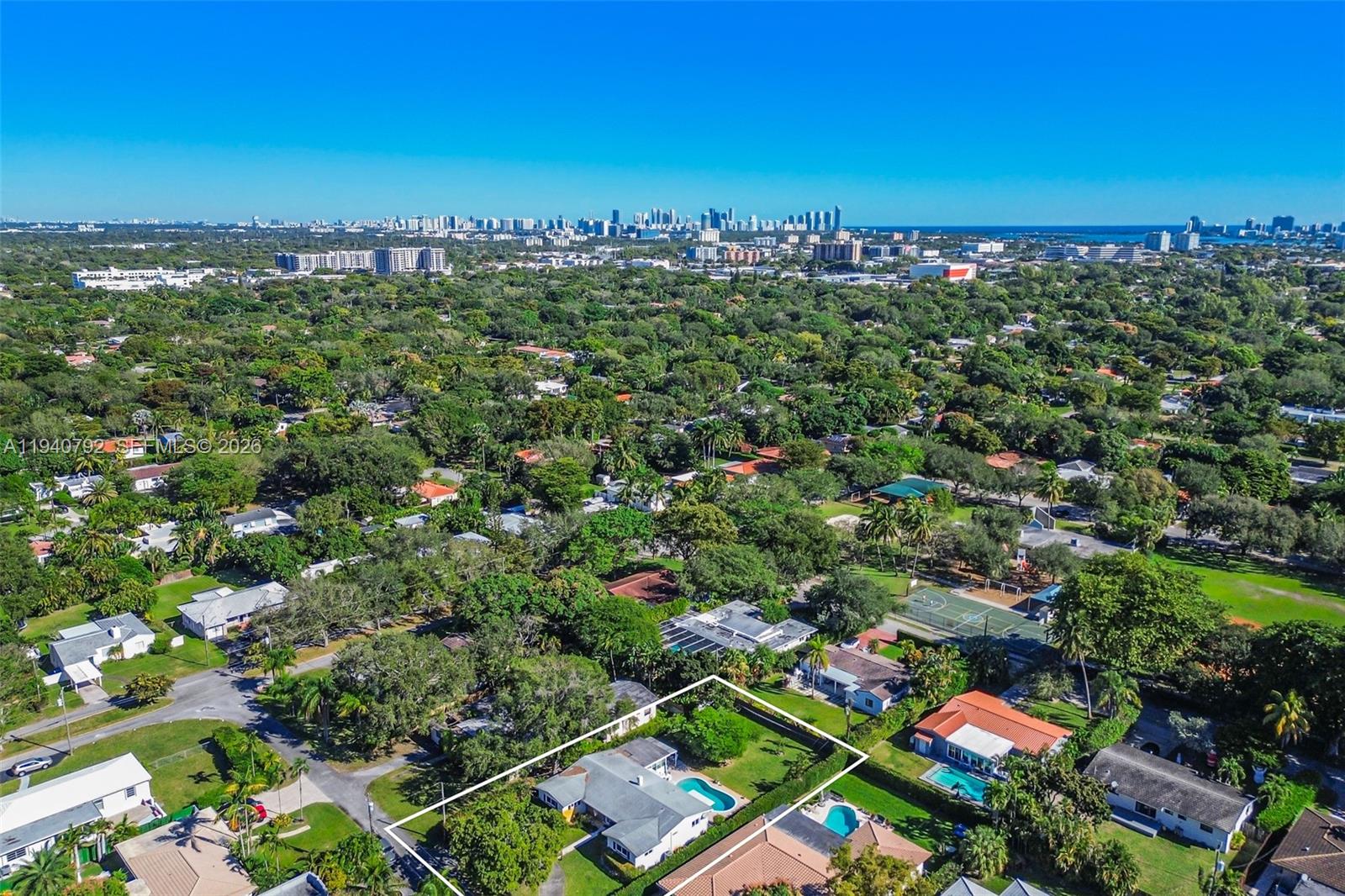 AMD PL GRIFFING BISCAYNE - Residential