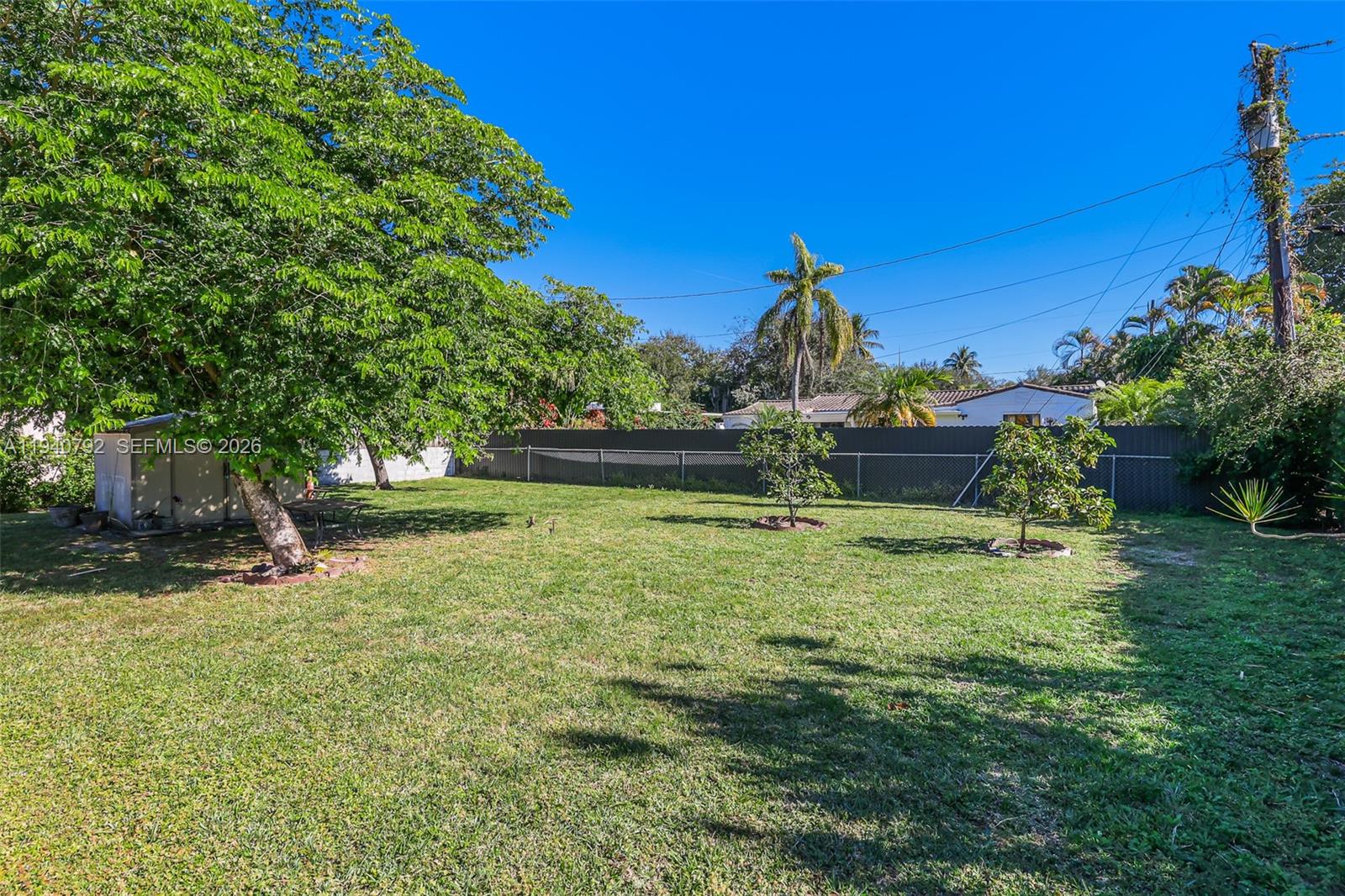 AMD PL GRIFFING BISCAYNE - Residential