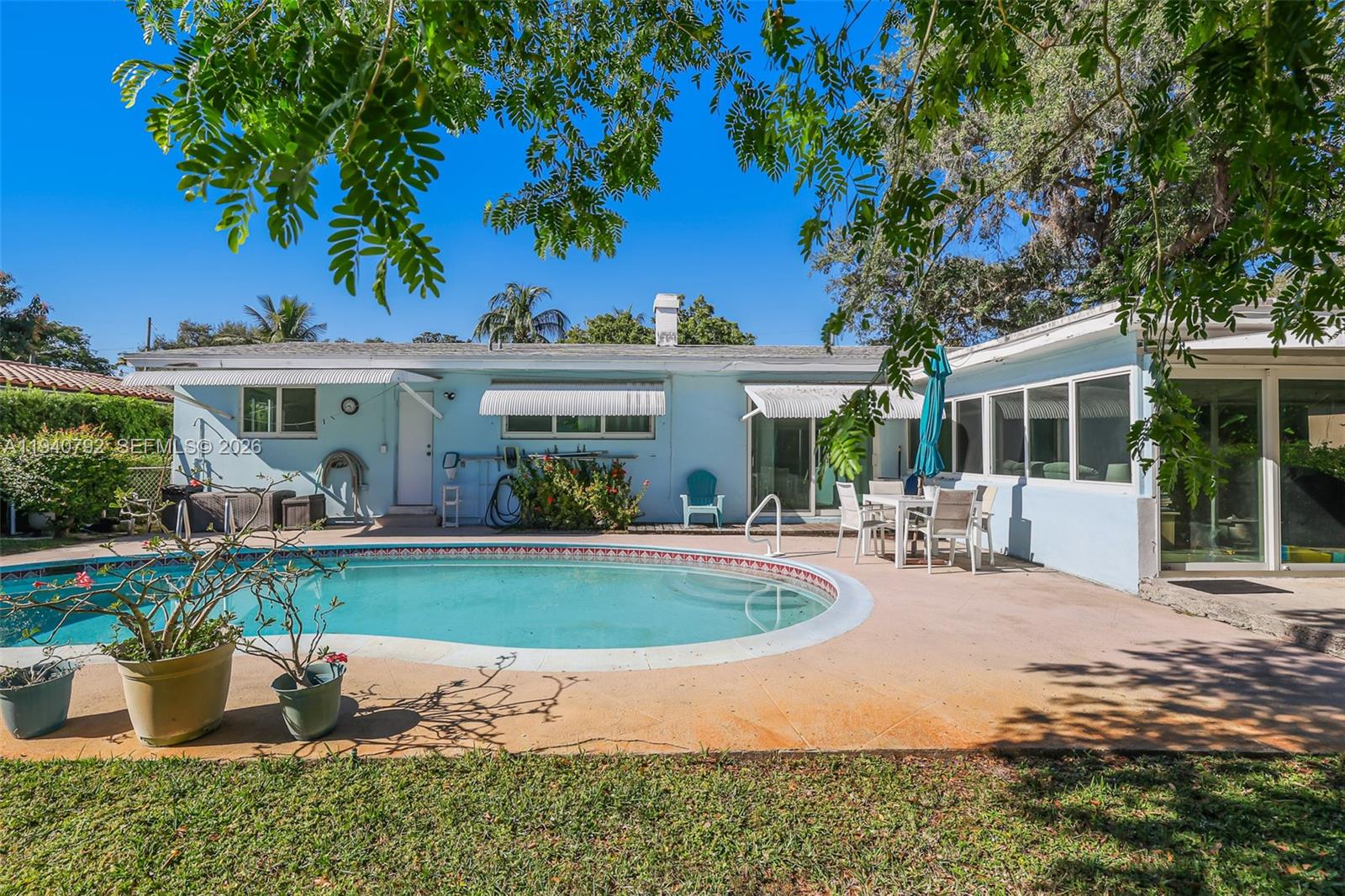 AMD PL GRIFFING BISCAYNE - Residential