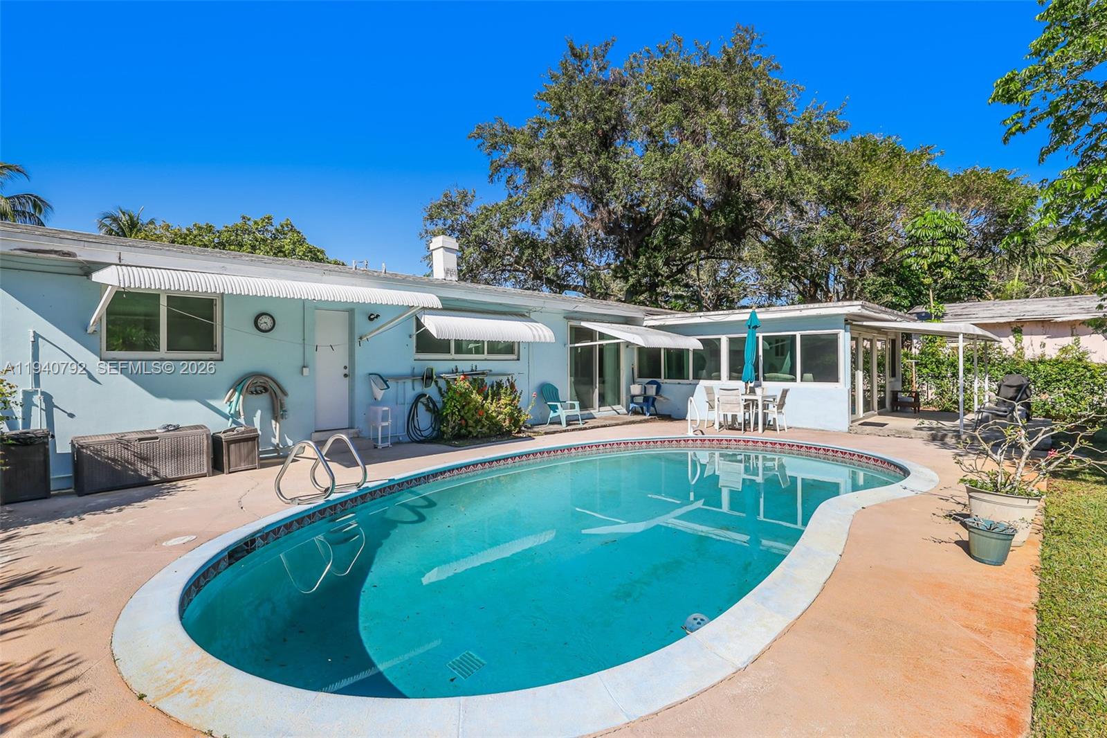 AMD PL GRIFFING BISCAYNE - Residential