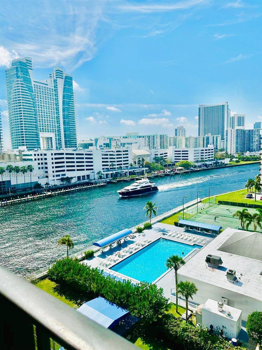 TOWERS OF OCEANVIEW SOUTH - Residential Lease