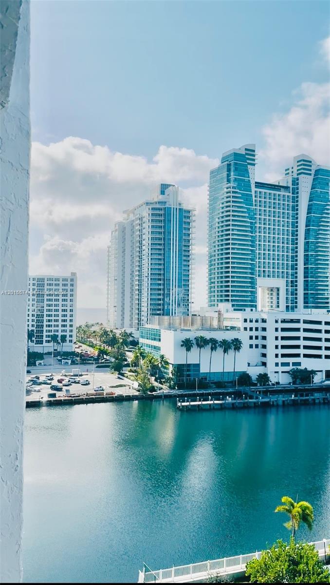 TOWERS OF OCEANVIEW SOUTH - Residential Lease