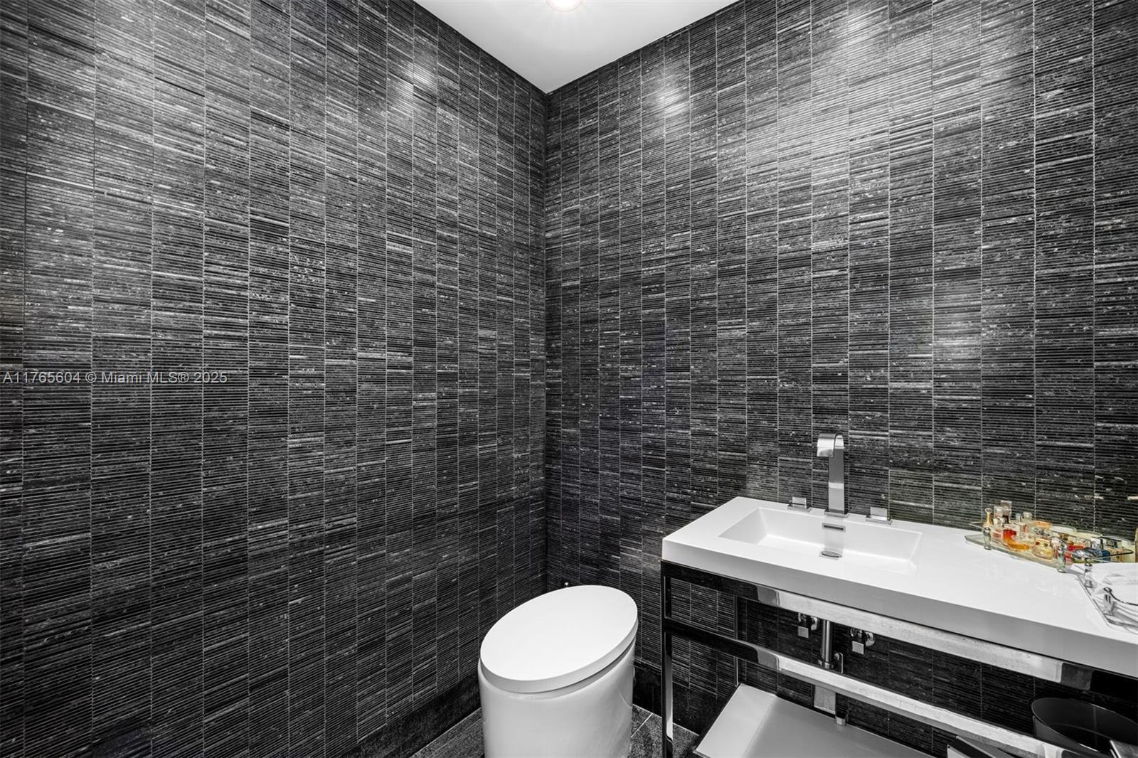 TRUMP PALACE CONDO - Residential