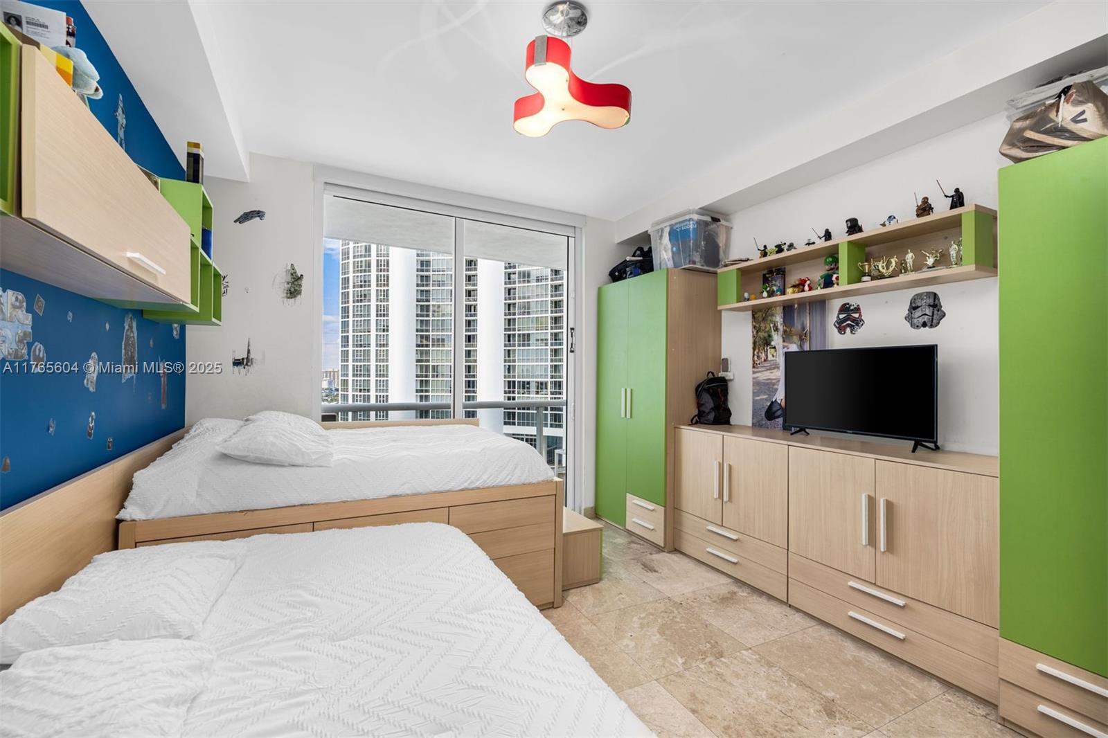 TRUMP PALACE CONDO - Residential