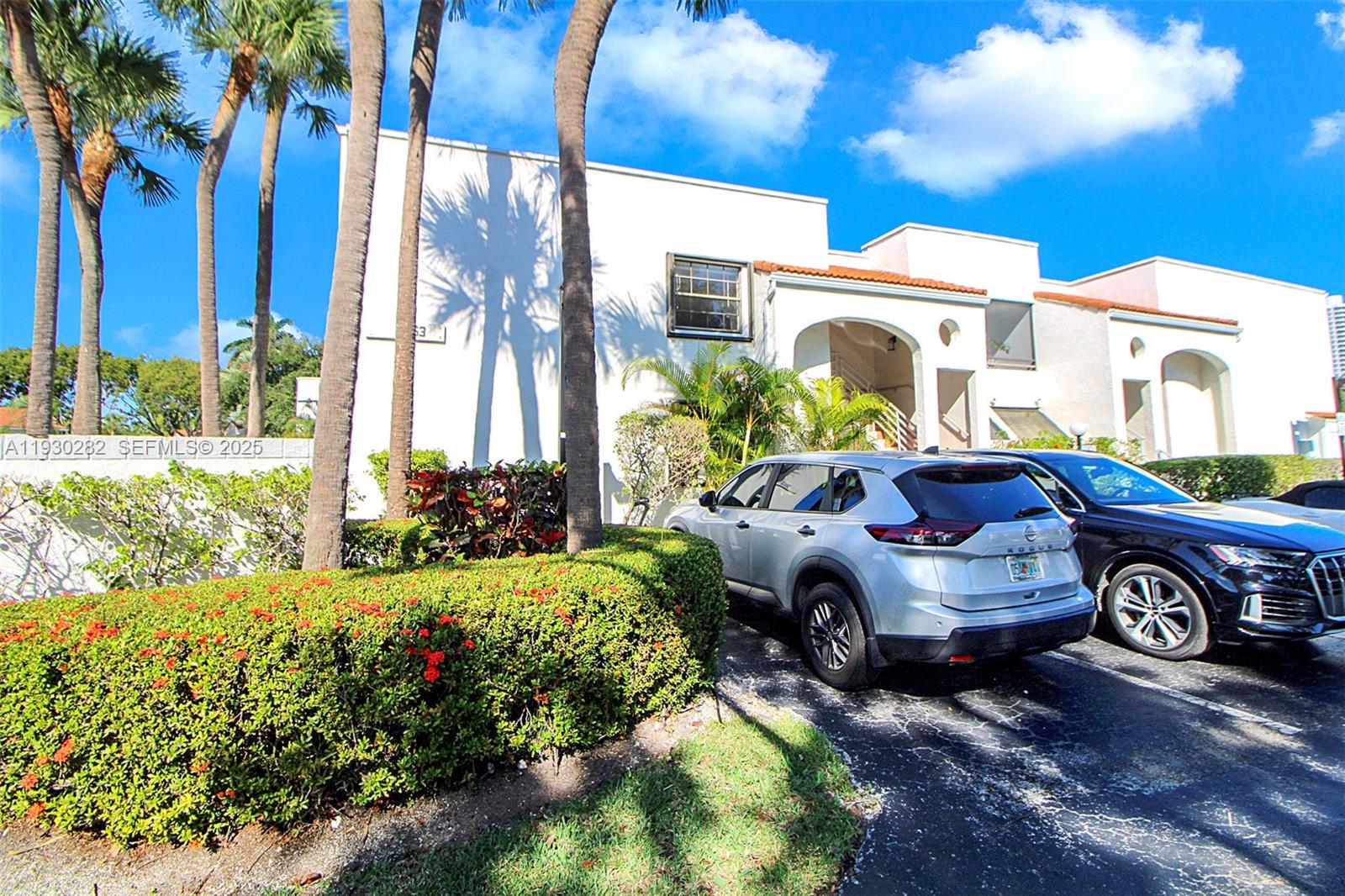 3553 Magellan Cir 317-1