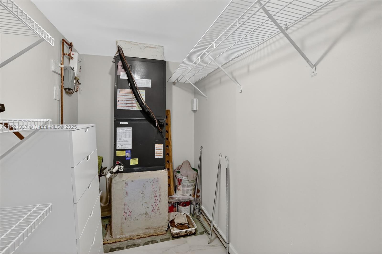 CORAL ISLE EAST CONDO - Residential