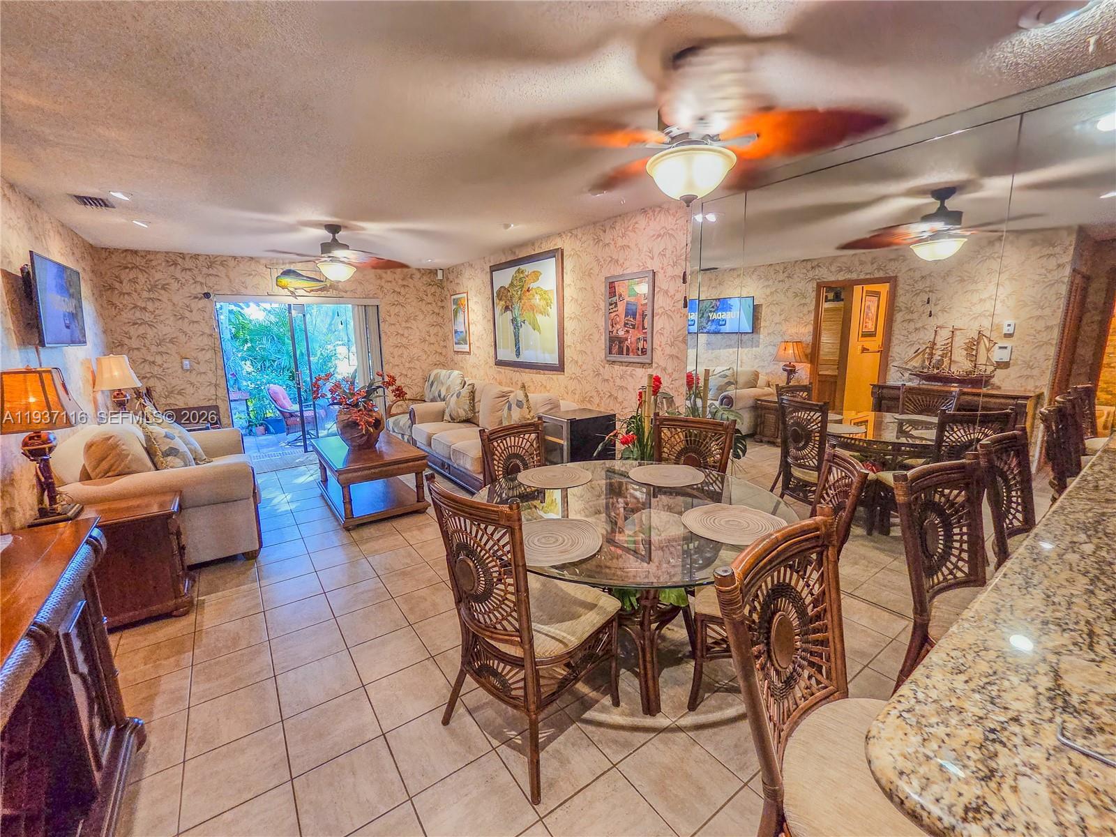 HEFTLER TOWNHOUSES AT RED - Residential Lease