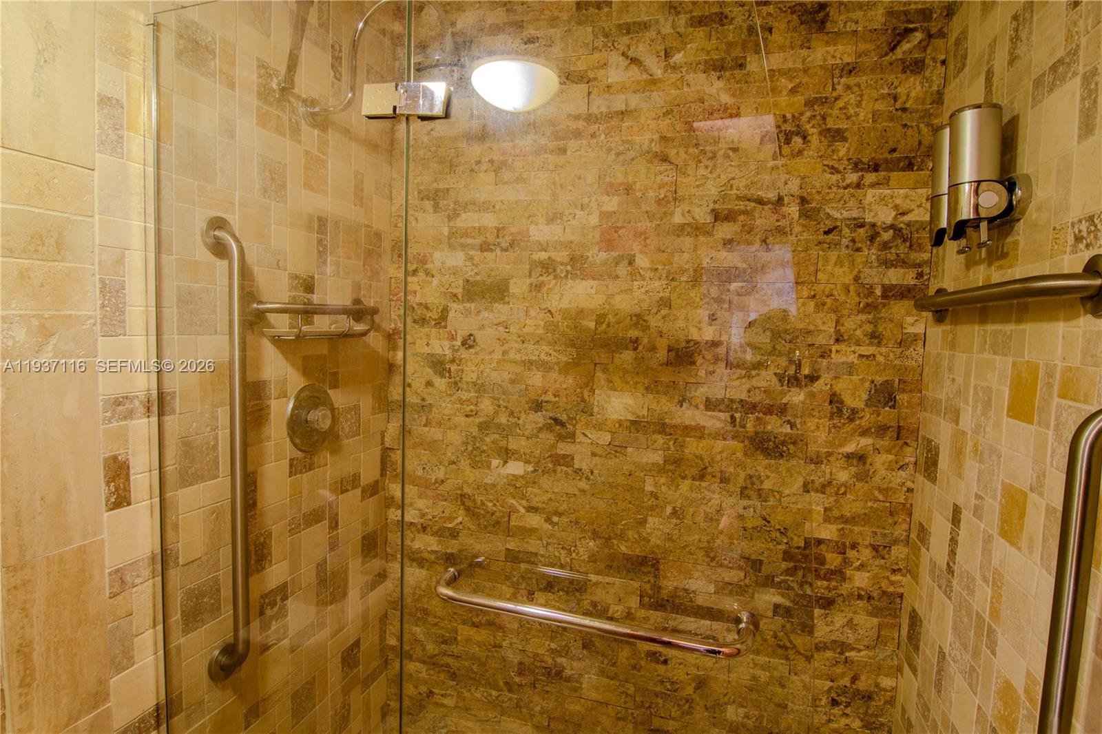 HEFTLER TOWNHOUSES AT RED - Residential Lease