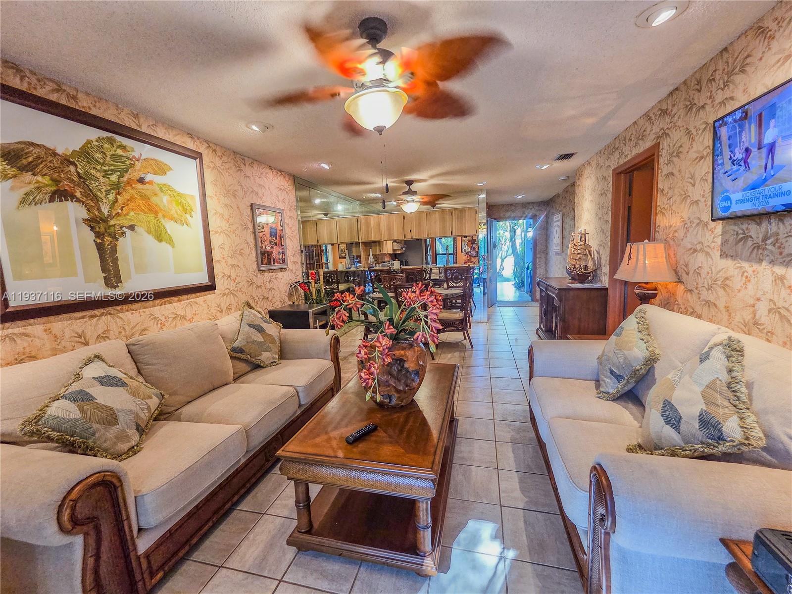 HEFTLER TOWNHOUSES AT RED - Residential Lease