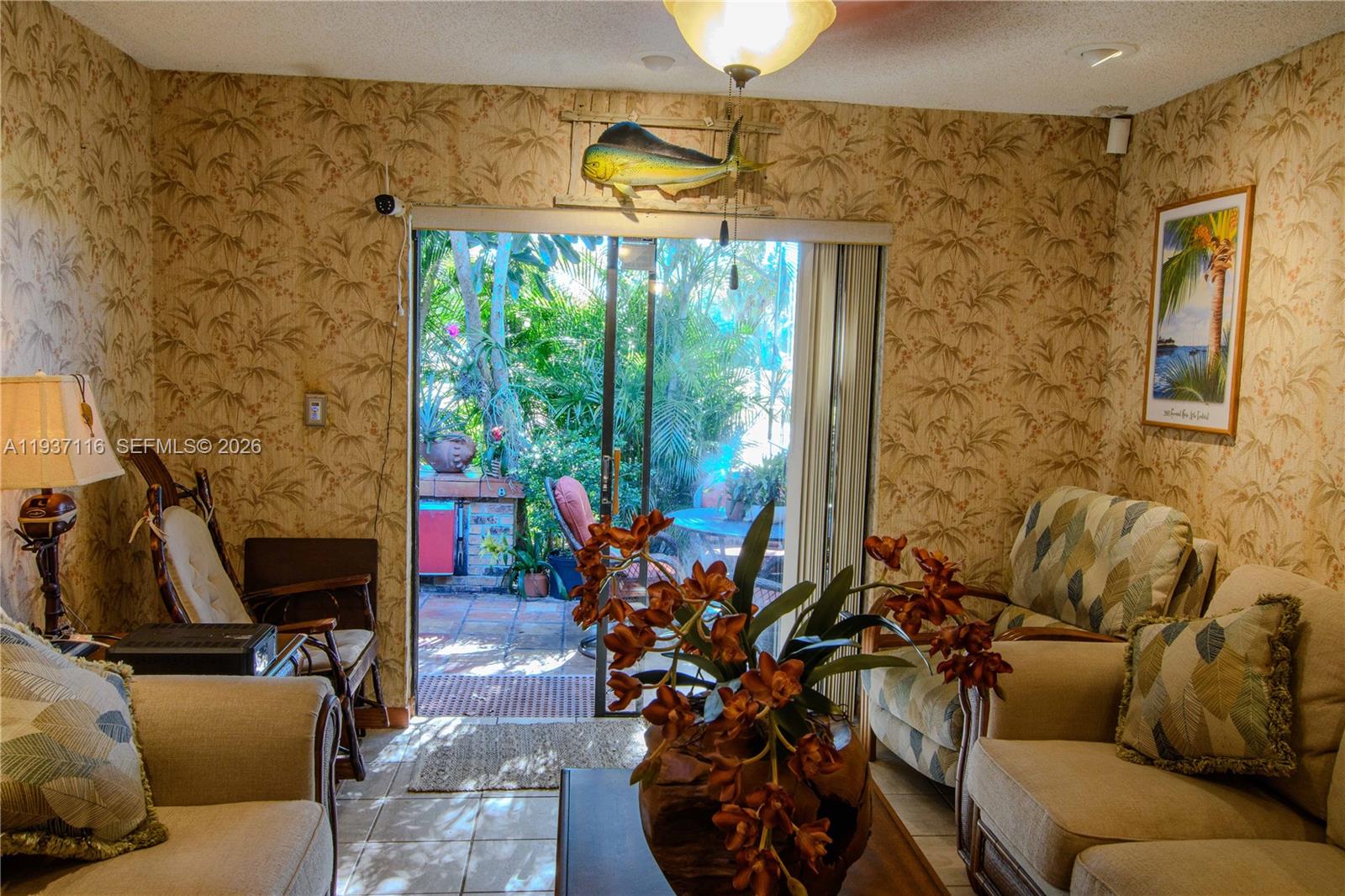 HEFTLER TOWNHOUSES AT RED - Residential Lease