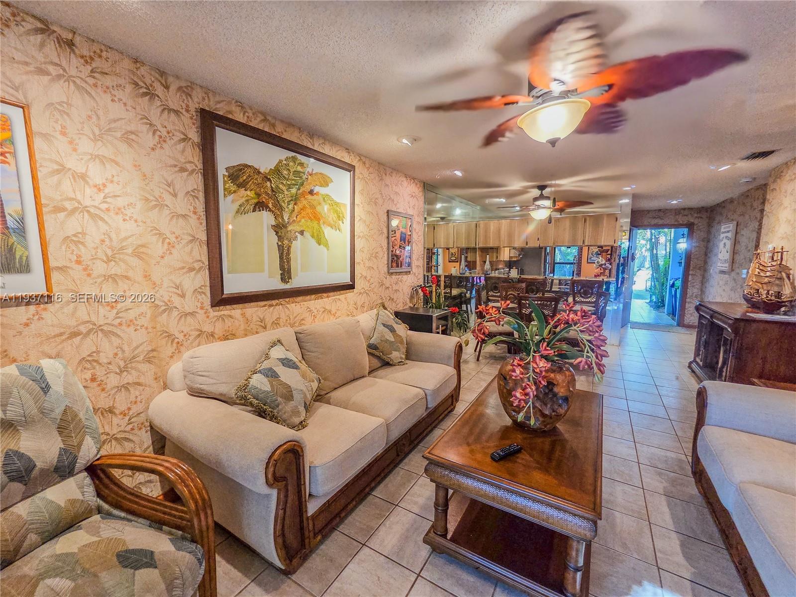 HEFTLER TOWNHOUSES AT RED - Residential Lease