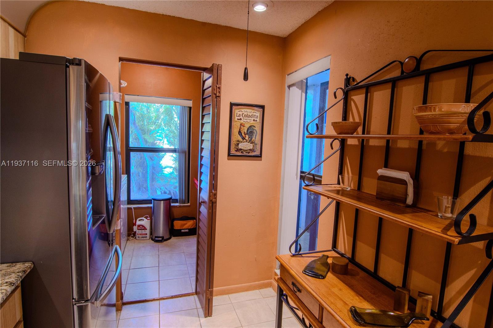 HEFTLER TOWNHOUSES AT RED - Residential Lease