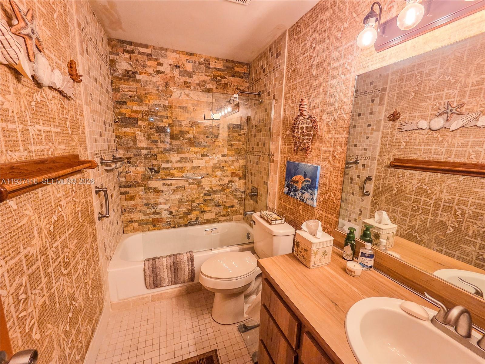 HEFTLER TOWNHOUSES AT RED - Residential Lease