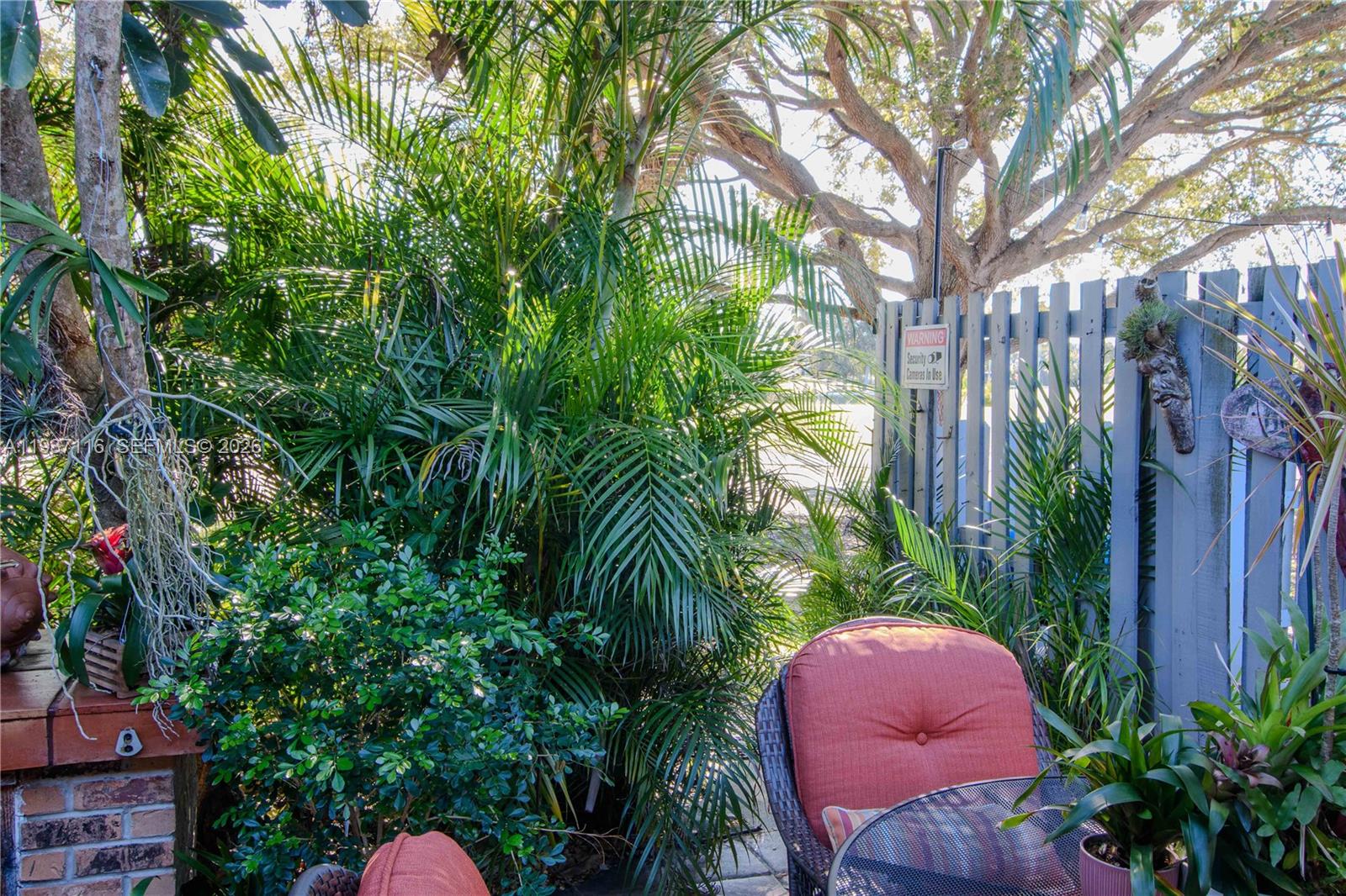 HEFTLER TOWNHOUSES AT RED - Residential Lease