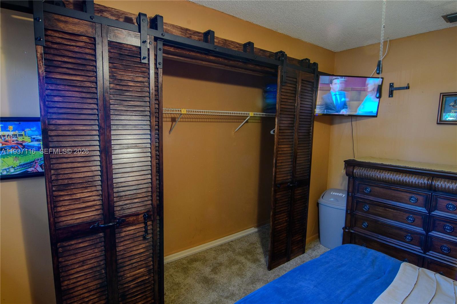 HEFTLER TOWNHOUSES AT RED - Residential Lease