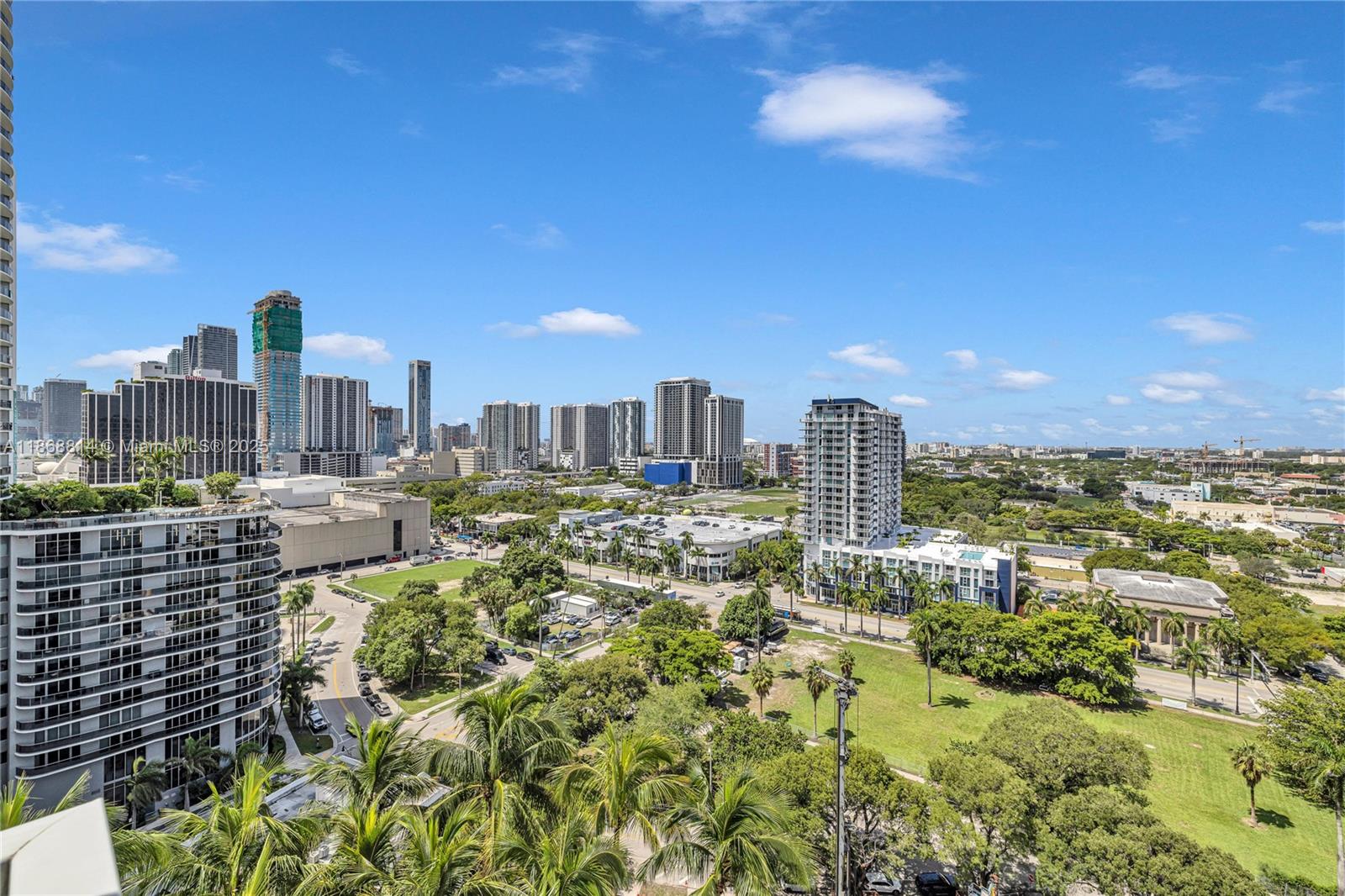 QUANTUM ON THE BAY CONDO - Residential