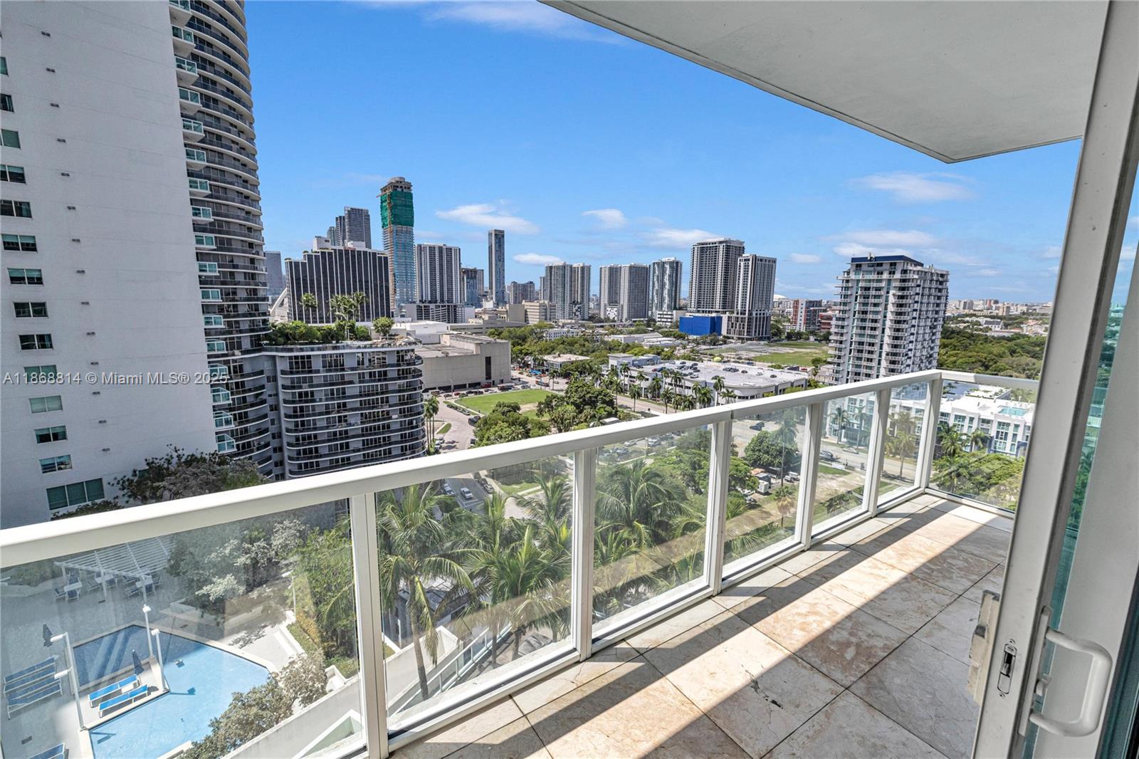 QUANTUM ON THE BAY CONDO - Residential