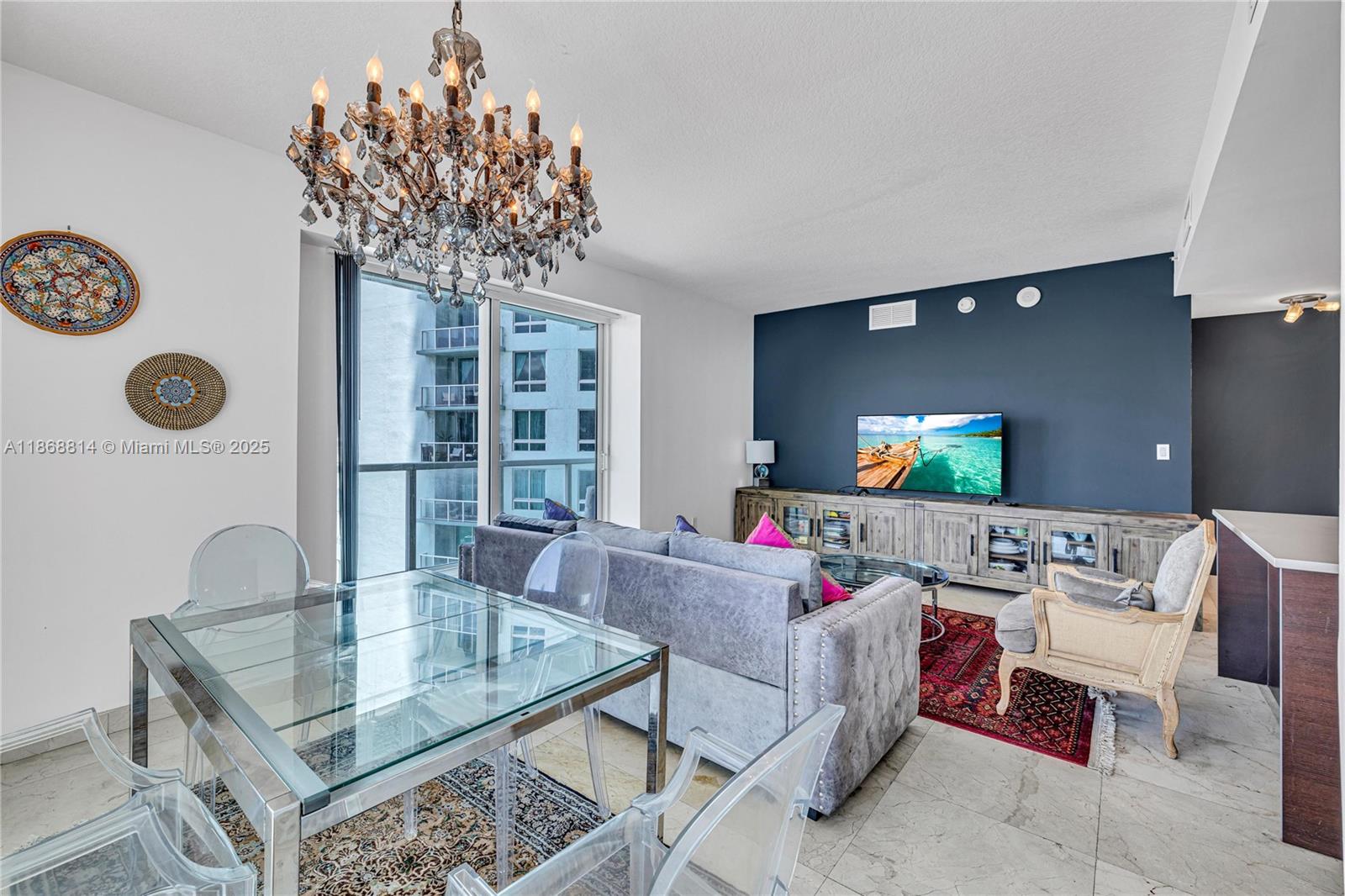 QUANTUM ON THE BAY CONDO - Residential