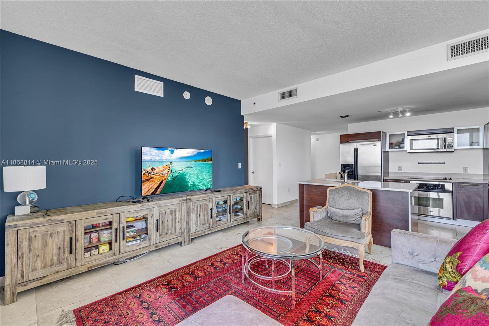 QUANTUM ON THE BAY CONDO - Residential